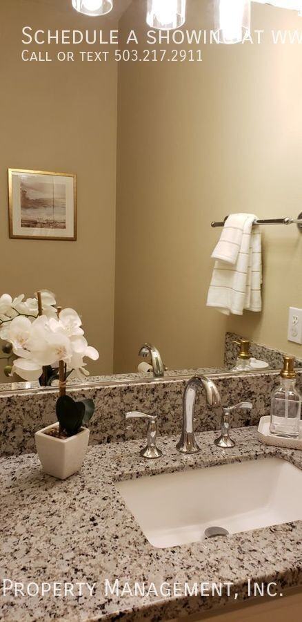 14066 Chatham Ct - Photo 3 of 50