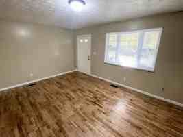 featured image of 4320 Lexington Avenue