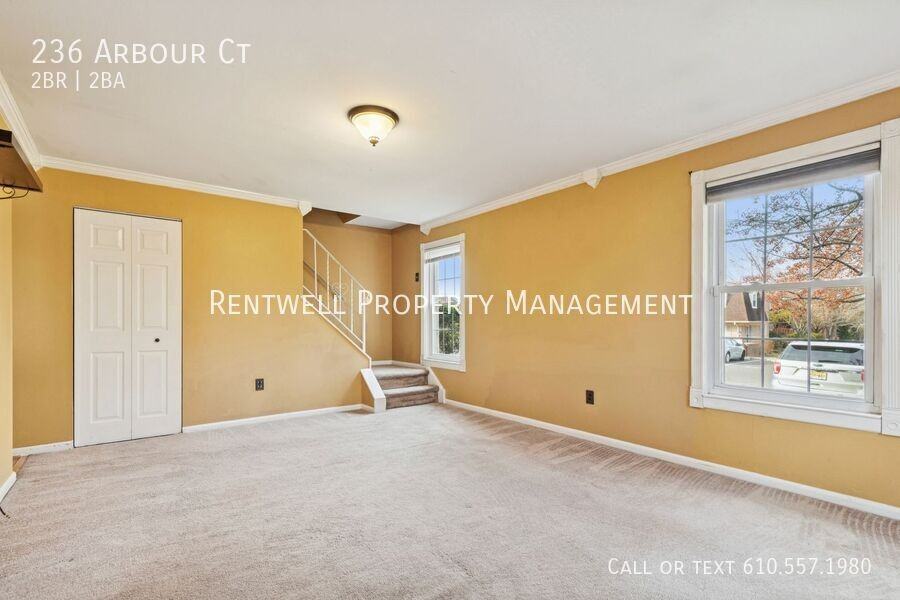 236 Arbour Court - Photo 2 of 13