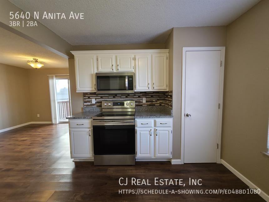 5640 N Anita Ave - Photo 5 of 11