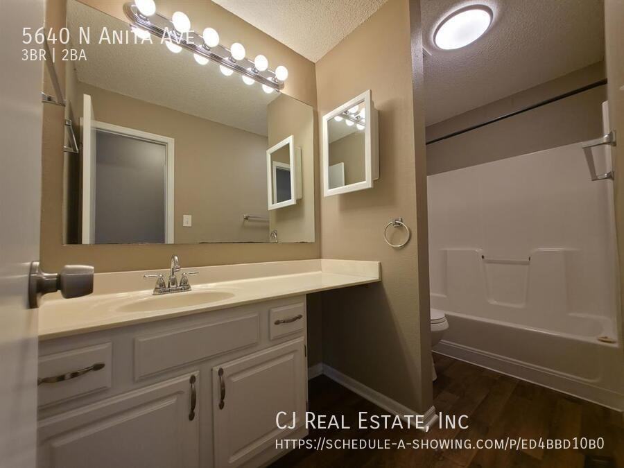 5640 N Anita Ave - Photo 7 of 11