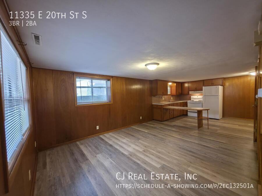 11335 East 20th Street - Photo 2 of 10