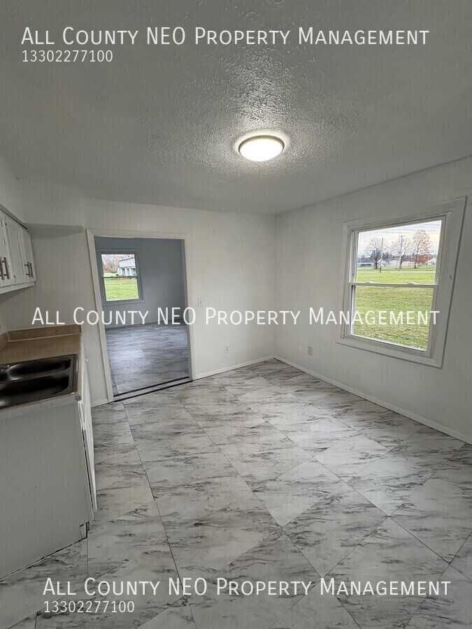 9584 Greenmeadow Rd #F - Photo 3 of 12