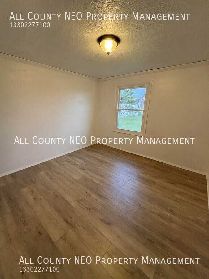 9584 Greenmeadow Rd #F - Photo 7 of 12