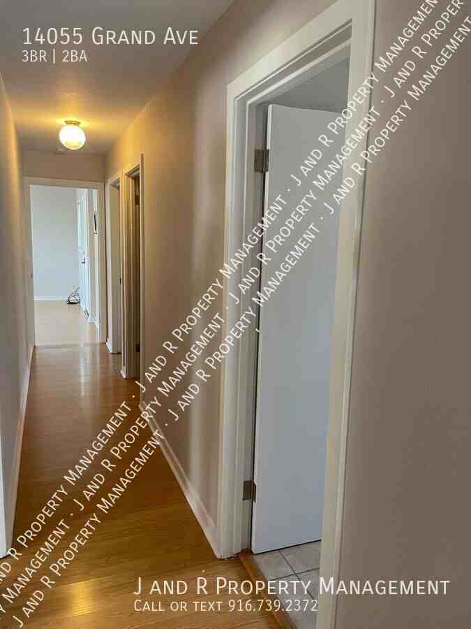 14055 Grand Avenue - Photo 4 of 18