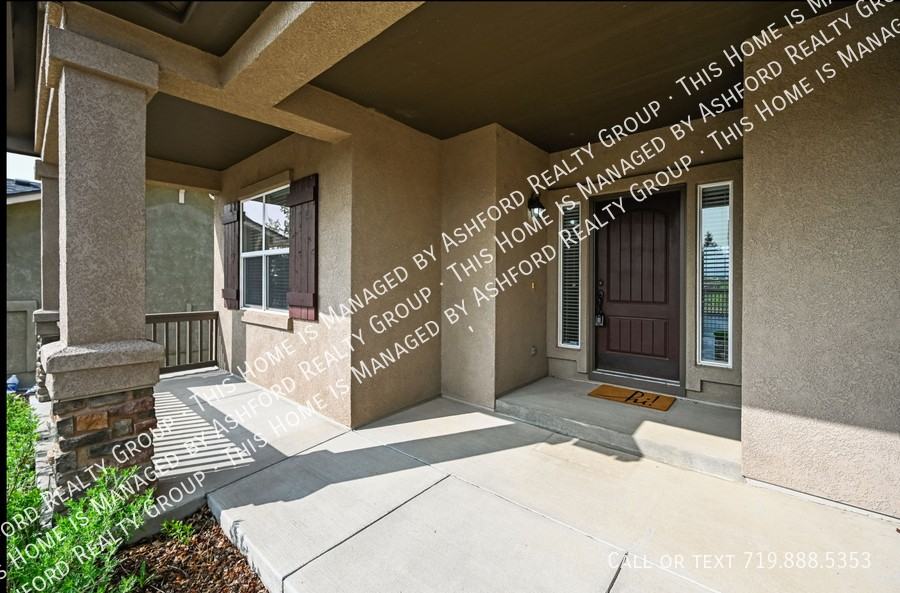 10402 Capital Peak Way - Photo 2 of 42