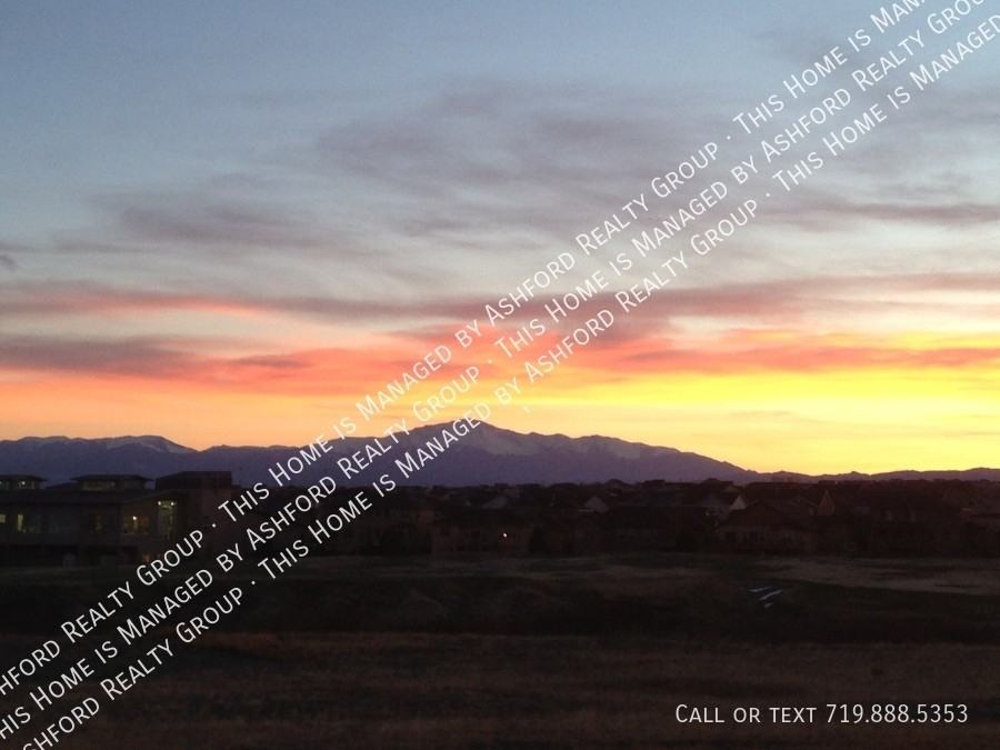 10402 Capital Peak Way - Photo 4 of 42