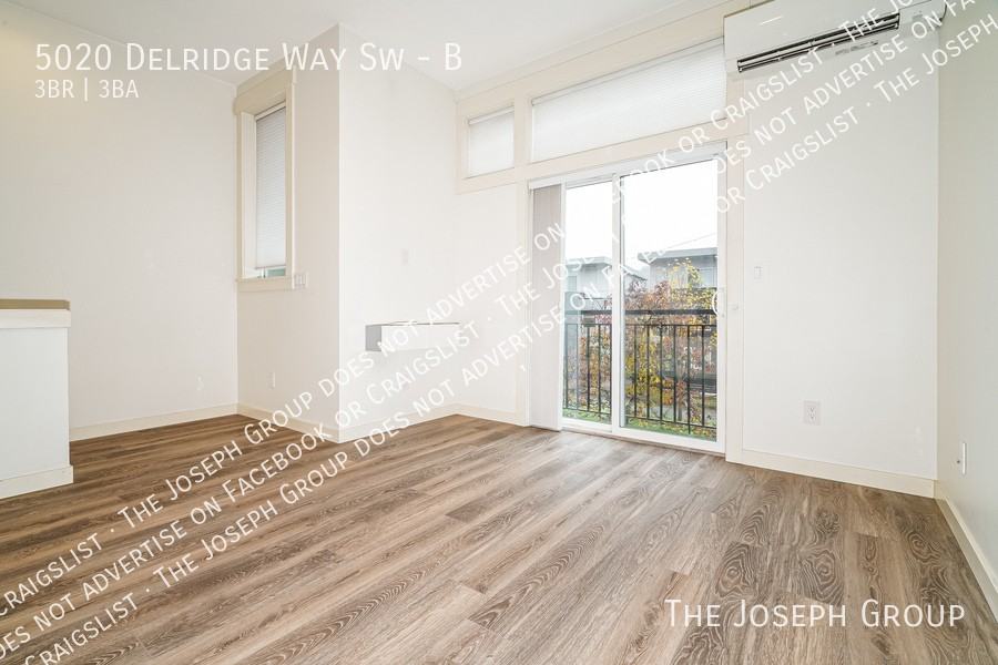 5020 Delridge Way Southwest #B - Photo 2 of 28