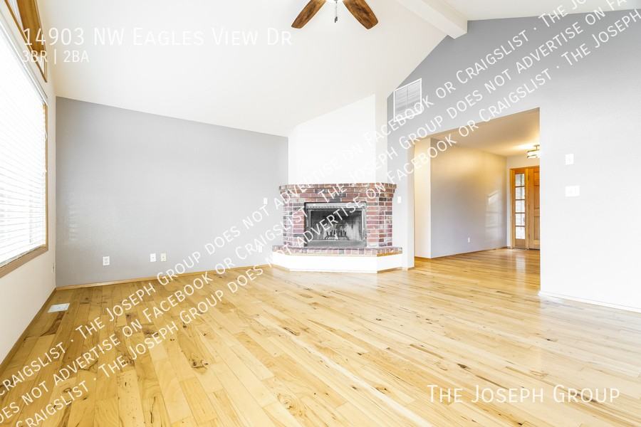 14903 Nw Eagles View Dr - Photo 2 of 31