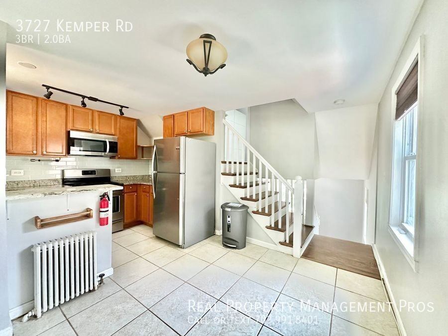 3727 South Kemper Road - Photo 7 of 26