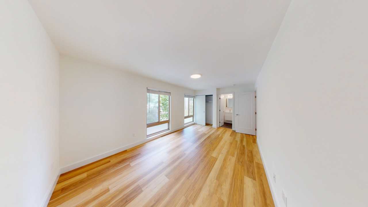 2520 College Avenue - Photo 4 of 50