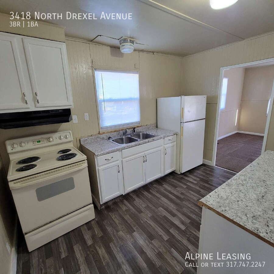 3418 North Drexel Avenue - Photo 7 of 7