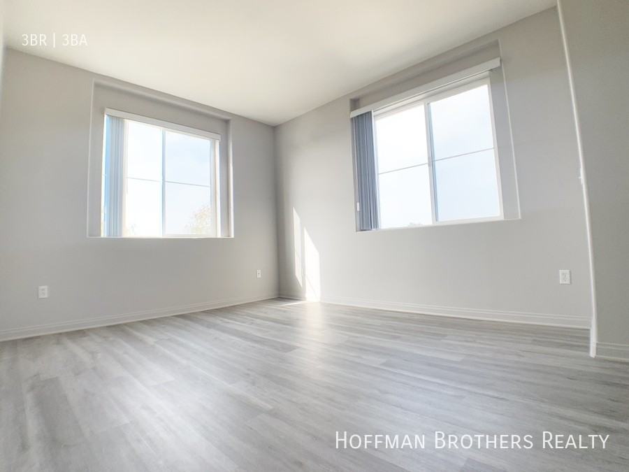 7395 West Manchester Avenue #207 - Photo 3 of 10