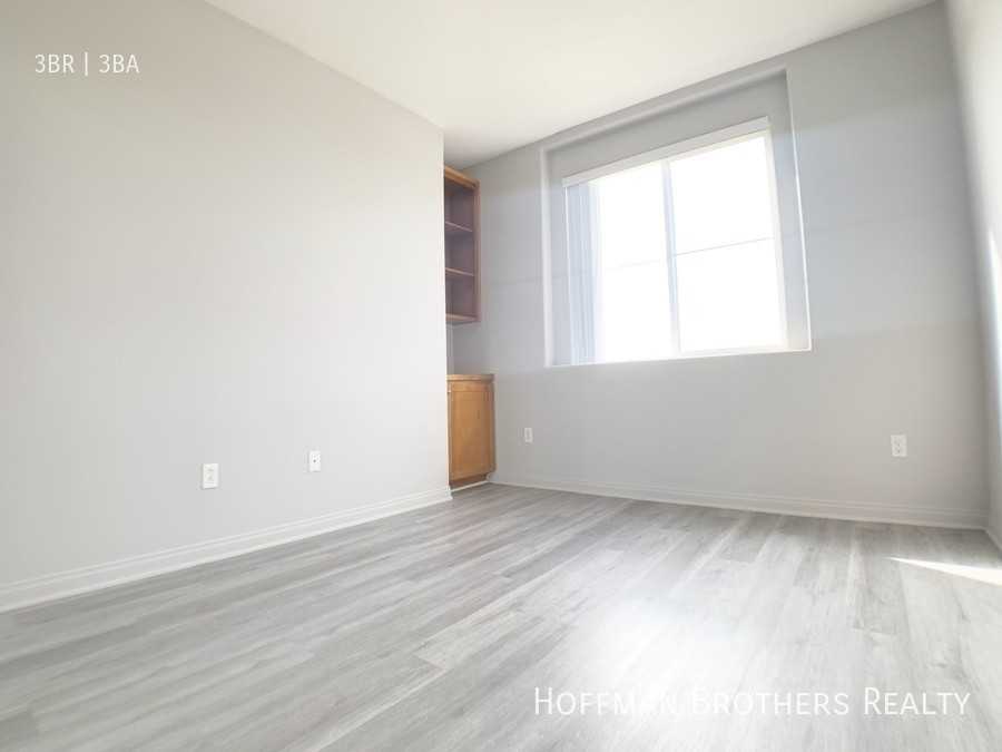 7395 West Manchester Avenue #207 - Photo 4 of 10