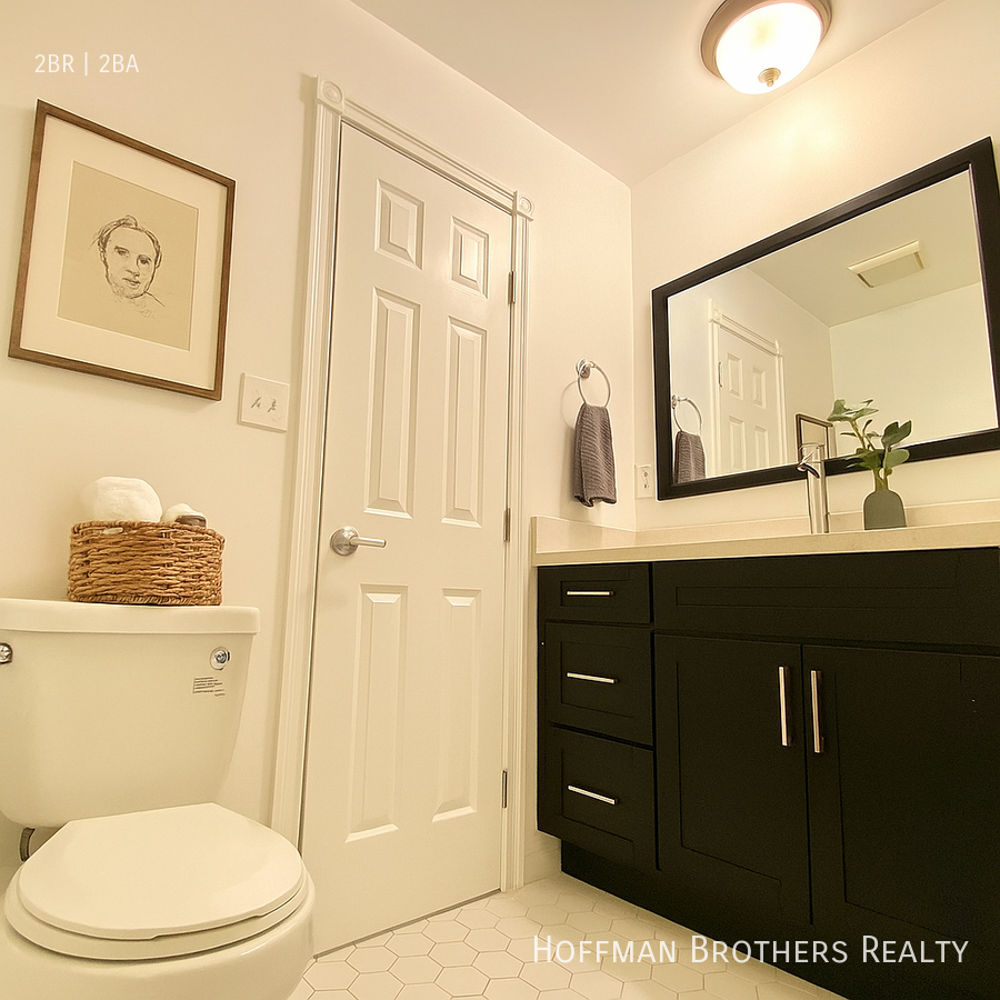 2106 South Bentley Avenue #2 - Photo 3 of 11