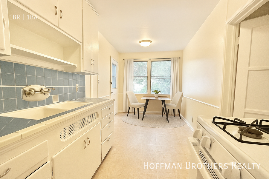 8262 Blackburn Ave #1-2 - Photo 4 of 7