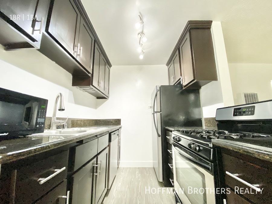 12811 Caswell Avenue #4 - Photo 2 of 6