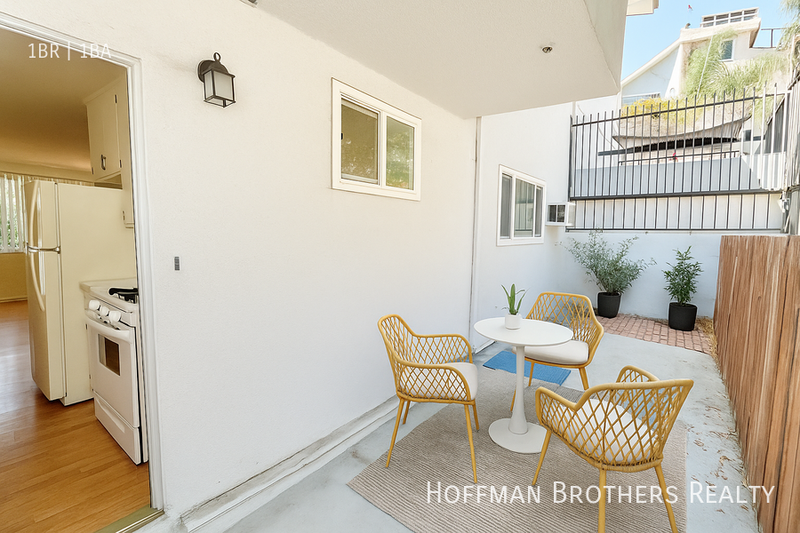 1830 North La Brea Avenue #3 - Photo 5 of 5