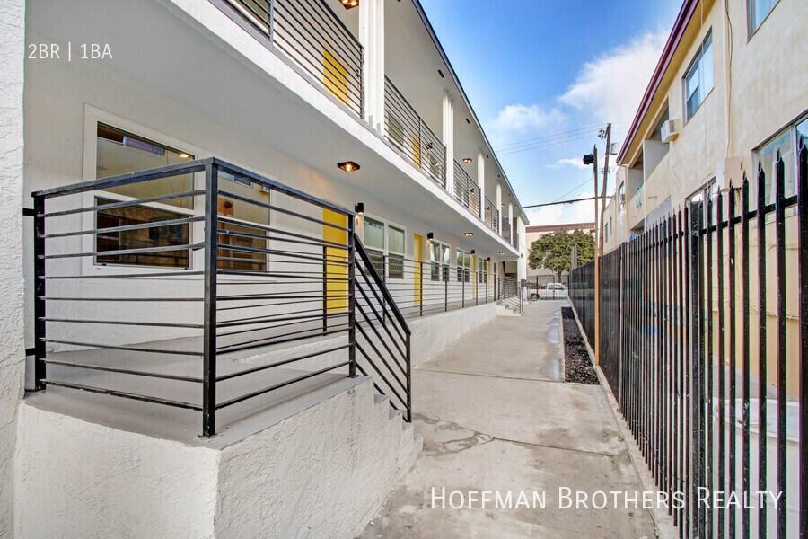 161 South Burlington Avenue #1 - Photo 2 of 3