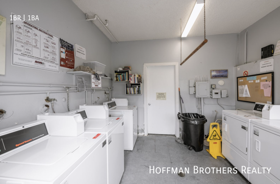 2161 W 25th St #29 - Photo 6 of 10