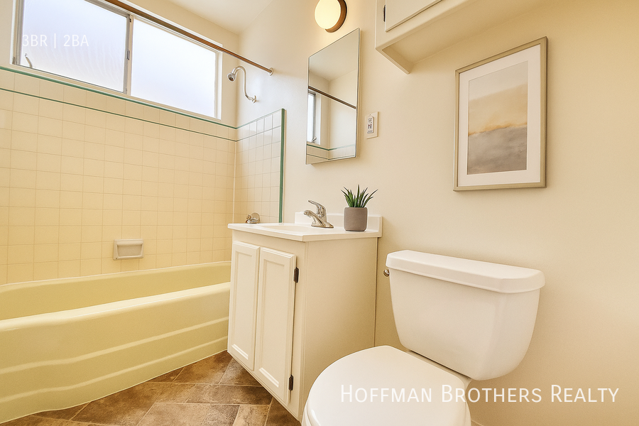 12130 Hart Street #102 - Photo 4 of 9