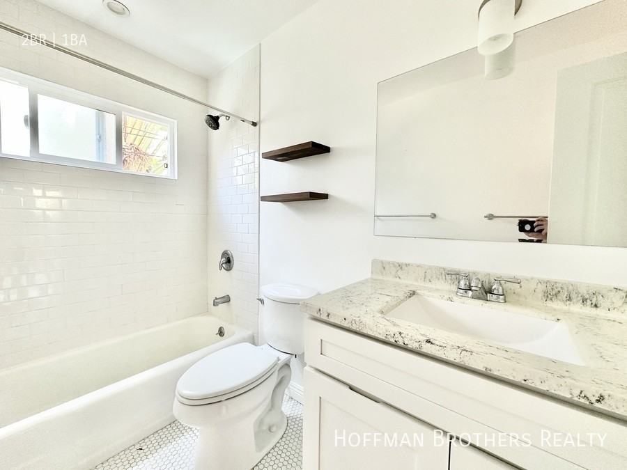 11153 1/2 La Maida St - Photo 7 of 7