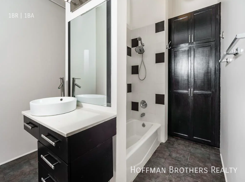 622 North Main Street #303 - Photo 6 of 9