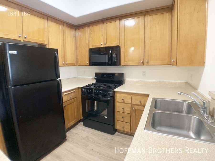 7391 West Manchester Avenue #108 - Photo 2 of 11