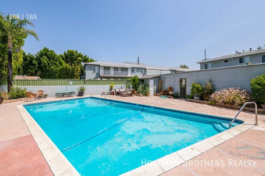 6169 Coldwater Canyon Avenue #8