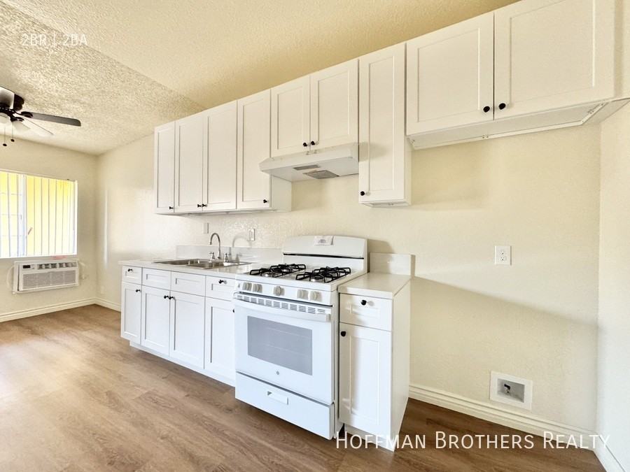 15552 Nordhoff Street #104 - Photo 5 of 13