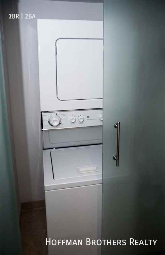 1418 North Poinsettia Place #5 - Photo 6 of 14