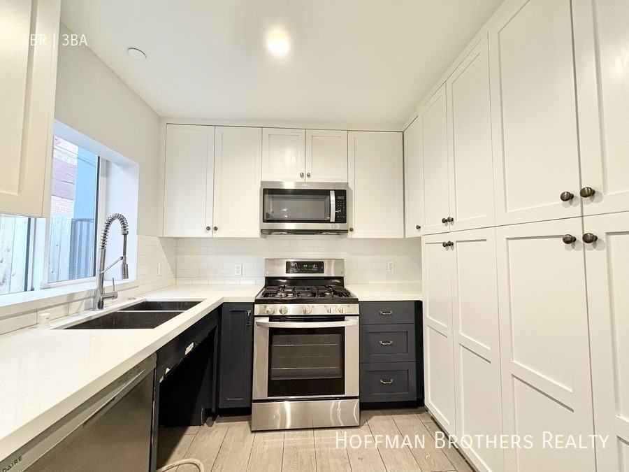 6032 Romaine Street #5 - Photo 3 of 24