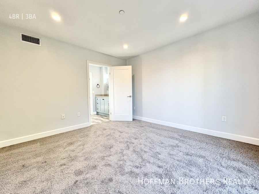 6032 Romaine Street #5 - Photo 6 of 24