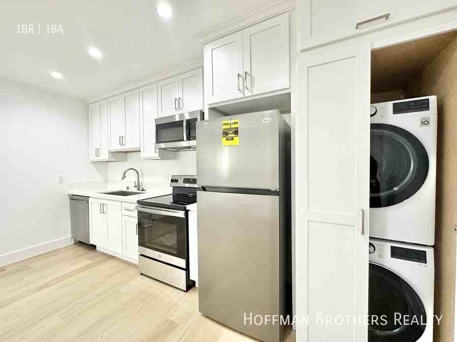 3422 S Centinela Ave - Photo 2 of 9