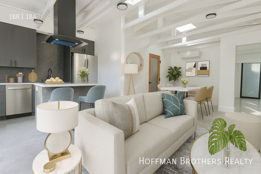 1249 North Beachwood Drive