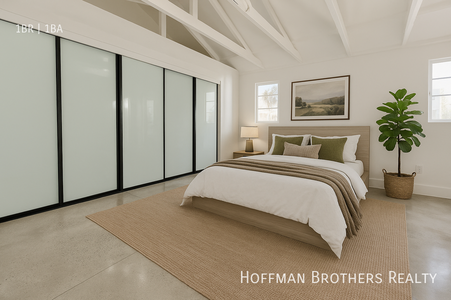 1249 1/4 N Beachwood Dr - Photo 6 of 10