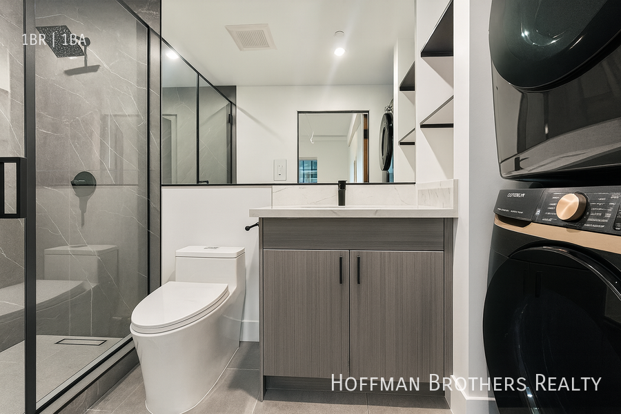 1249 1/4 N Beachwood Dr - Photo 7 of 10