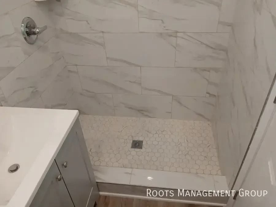 10540 E Apache Trl #425 - Photo 7 of 38