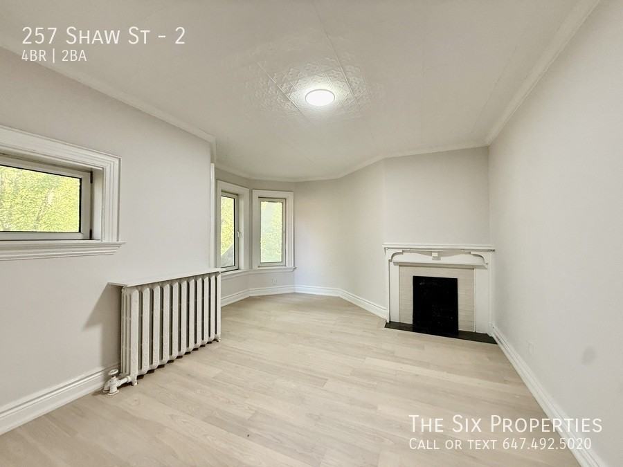 257 Shaw St #2 - Photo 4 of 23