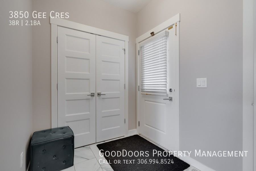 3850 Gee Crescent - Photo 2 of 22