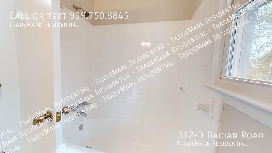 312 Dacian Road - Photo 7 of 26