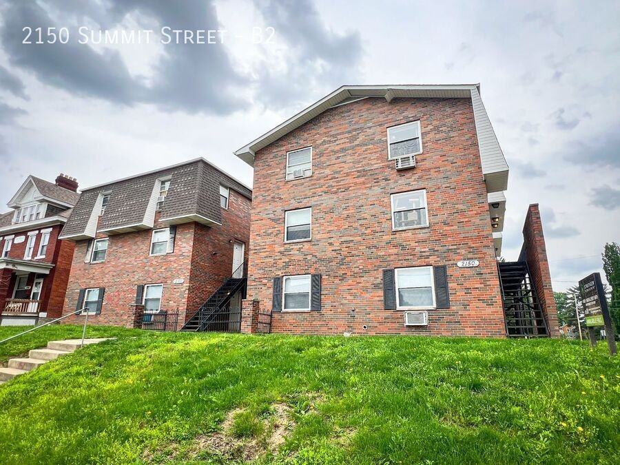 2150 Summit Street #B2