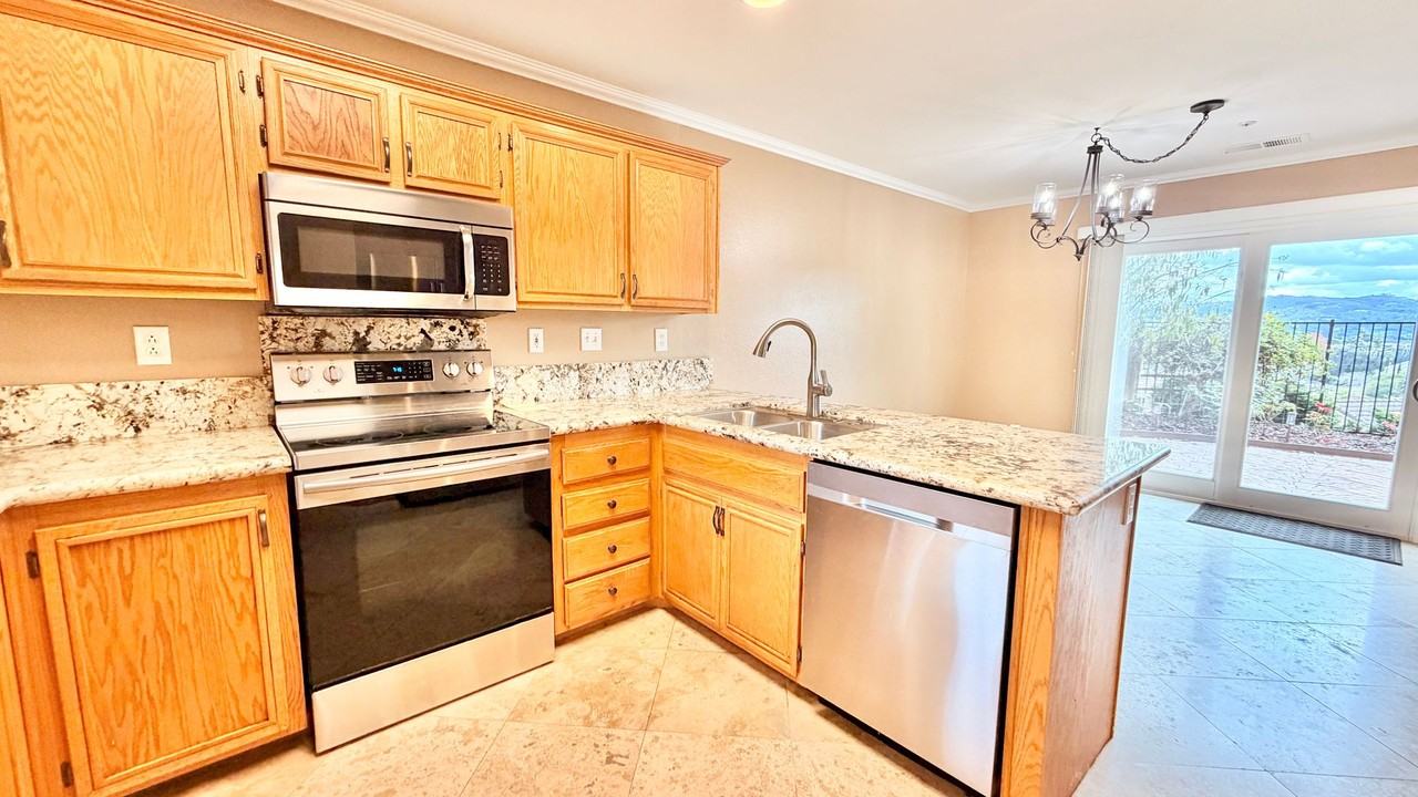 5743 Barbary Place - Photo 6 of 45