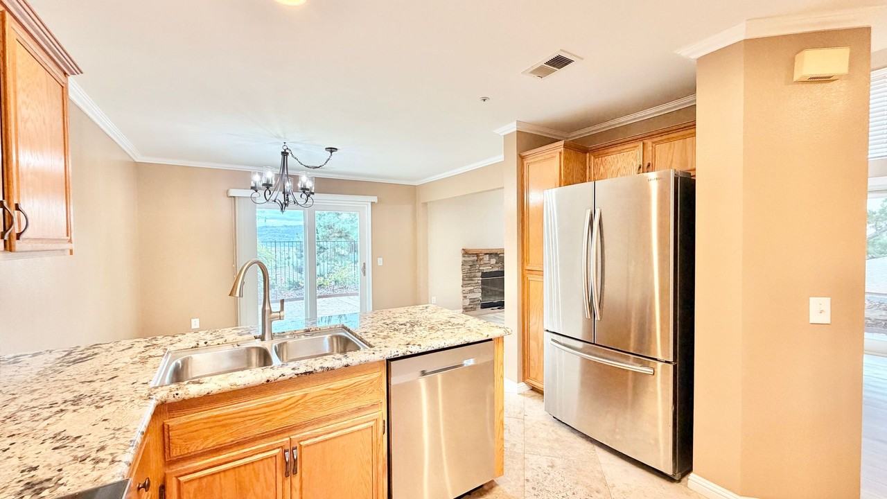 5743 Barbary Place - Photo 7 of 45