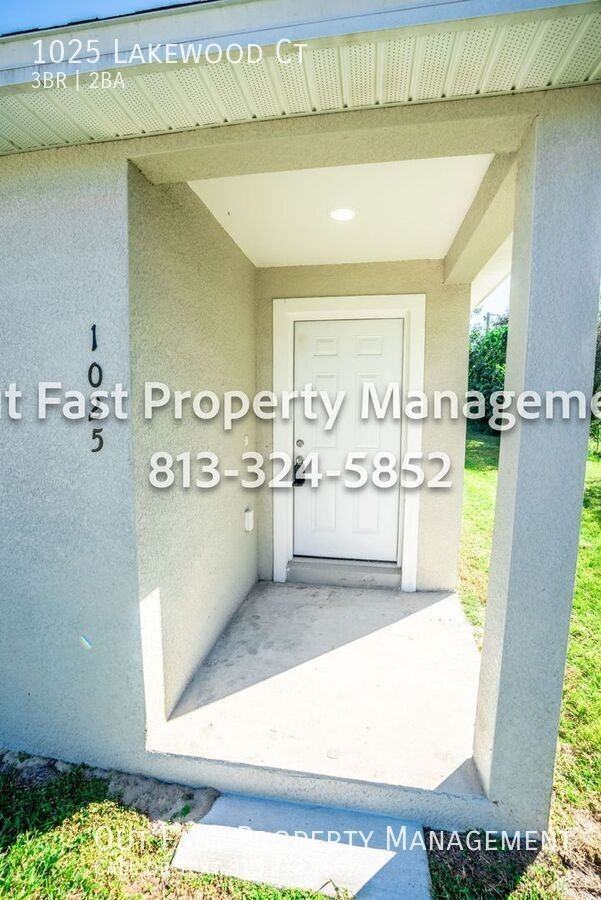 1025 Lakewood Court - Photo 3 of 50
