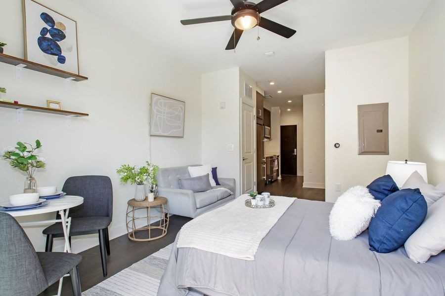 2550 17th St Nw #302 - Photo 3 of 19