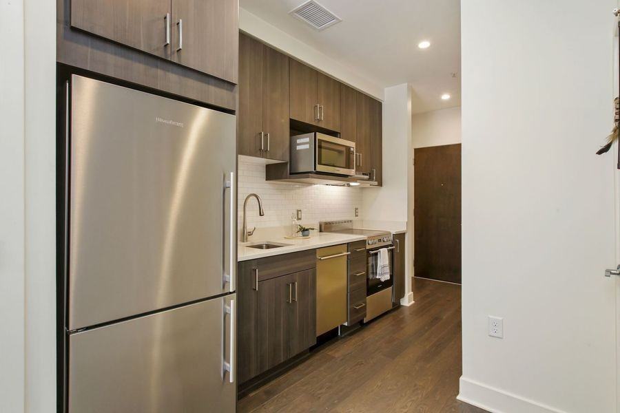 2550 17th St Nw #302 - Photo 5 of 19