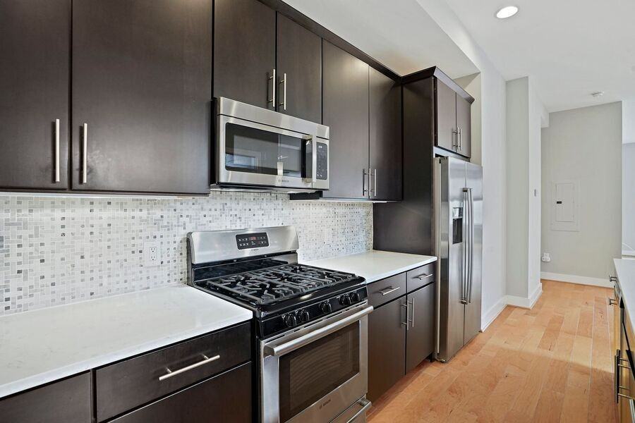 3579 13th St Nw #4 - Photo 7 of 26