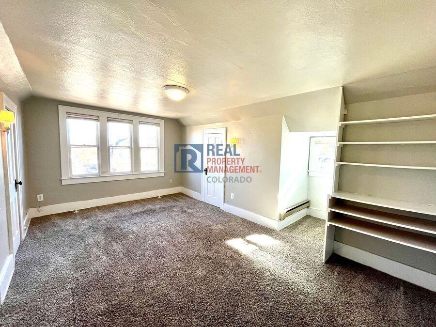 1324 N Nevada Ave #7 - Photo 3 of 15