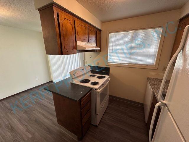 20 Se 134th Pl #20 - Photo 6 of 13